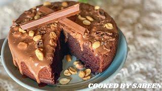 Decadent Chocolate Mud cake|| Sticky Toffee Topping| Cooked by Sabeen