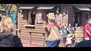 Liver Lips McGrowl DANCES #shorts #disney