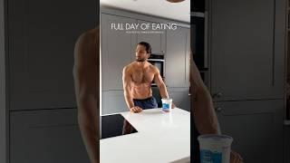 Full day of eating! 2700ish calories the cut is in full swing now.