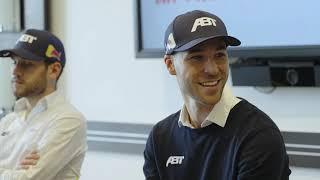 DTM-Stars bei der Stimme-Kinderpressekonferenz im Audi-Forum Neckarsulm