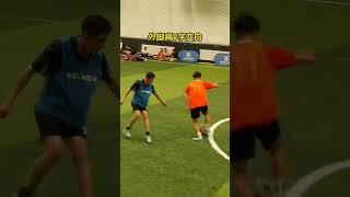 The same move was used three times! Is dribbling really that smooth?!  