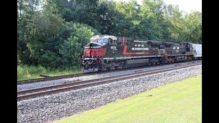 NS #4822 (Moving the Weight of the World) leading 18N near New Galilee, PA