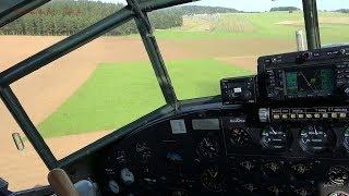 How to land the Junkers Ju 52 Airplane - Cockpit View