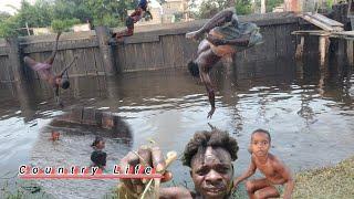 Country Side Life little  Bad Swimers (Beze Hunting)