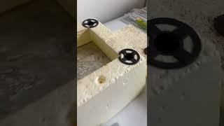 Протекает инкубатор Золушка. Решение.