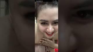 Bigo hot cewek gemoy goyang barbar