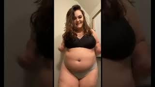 belly jiggles