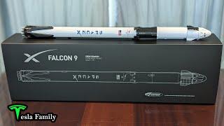 Estes New SpaceX Falcon 9 Model Rocket Unboxing