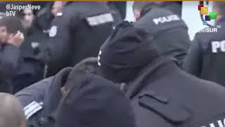 Bulgarian Police Mistakenly Pepper-spray Themselves