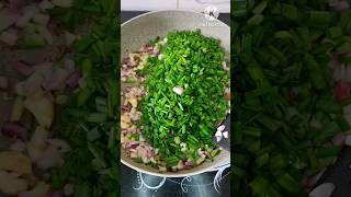 Spring Onion Sabzi|हरे प्याज की सब्जी|Green Onion Curry| #shorts#shortsfeed#youtubeshorts#shortvideo