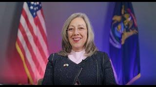 Rep. Gina Johnsen votes "yes" on HB 4001-02