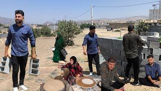 Mehdi's help from the Peren family to a nomadic family in the Chinese block: baking bread
