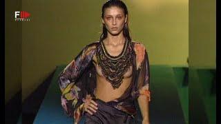 Vintage in Pills EMANUEL UNGARO Spring 2004 - Fashion Channel