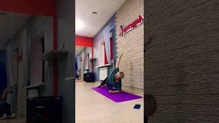 Упражнение из йоги @OpenYoga108 #рекомендации #хатхайога #йогадляначинающих #топ