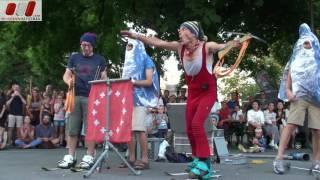 This Maag (Schweiz). Straßenkunst Festival in Wien by Russian Austria