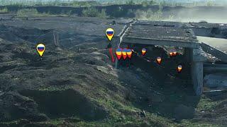 Combat distance 1 meter! 2 Russian Warriors, Close range combat with 14 Ukrainian Soldiers