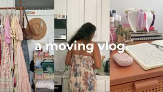 moving in nyc | packing, room tour, welcome dinner 