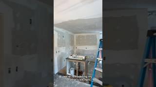 Awesome DIY Drywall Finishing Tip #diy #homeimprovement #drywall