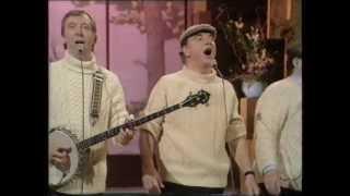 Wild Rover - Clancy Brothers and Tommy Makem