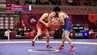 1/4 GR - 60 kg: R. ARNAUT (ROU) v. T. MINASYAN (ARM)