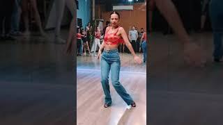 Darte un Beso Bachata Lady Style Demo intro By Tom Radai [Daniel y Tom]