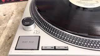 Technics SL-1200MKII Turntable