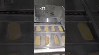 Chicken food thermoforming vacuum packaging machine