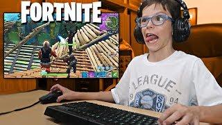 THIAGO JUEGA FORTNITE: BATTLE ROYALE