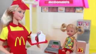 AllToyCollector Barbie Kelly McDonald's Fun Time Playset Barbie Dolls TOY REVIEW Talking McDonalds