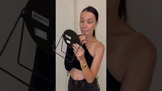 Увеличение губ с помощью карандаша для бровей