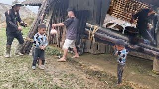 The father and his son went to chop wood and carry rice to eat.