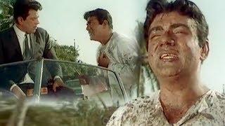 Dharmendra & Mehmood Best Most Hilarious Bengali accent Comedy Scene - Chandan Ka Palna