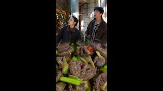 泡椒鹅心，火燎鹅心，辛苦半天便宜大儿子了！ #万物皆可挂闲鱼 #鹅心 #村里年味日渐浓#双双的婆婆 #美食 #乡村