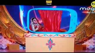 Denipreet performs a punjabi dance on BigMemsaab