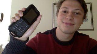 Should you buy a dumbphone? - My experience with the Nokia 800 Tough