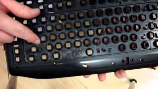 Computer Maintenance 101 - How to: Clean Your Keyboard (Logitech G15) - HD