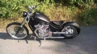 Suzuki vs 800 intruder bobber umbau