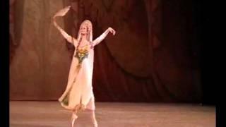 ULYANA LOPATKINA - RUSSIAN DANCE