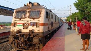 16340/Nagercoil - Mumbai CSMT Express (Via Katpadi) led by Ajni WAP 7 arriving Valliyur