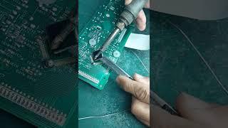 Remove IC by soldering iron