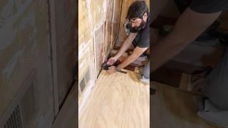 Plywood Subfloor Tool Tip - #shorts #homerepairtutor