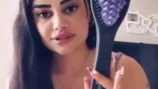 Naz Mila reklam yapıyor..