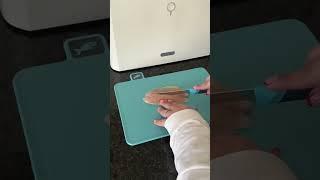 Shop Glenda’s smart self-sanitizing cutting board and knife set at the link in bio. #amazonfinds