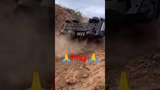 lorry fall down in hill #truck #jcb #tractor #horos #blackking619 #roadking #lorry #machin #bus