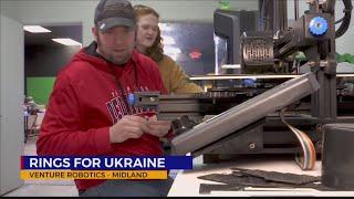 Midland business 3D prints rings for Ukraine