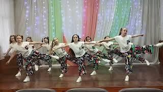 Танцевальный коллектив "ВРЕМЯ DANCE"