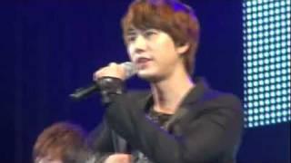 [HD close fancam] 110709 The K-Showw Concert - Super Girl (Kyuhyun)