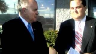 Rudy Giuliani campaigns with Anthony Como