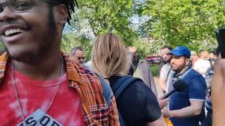 Christian missionary can't themselves but ruin dawah again | @EFDawah | speakers corner ft siraj