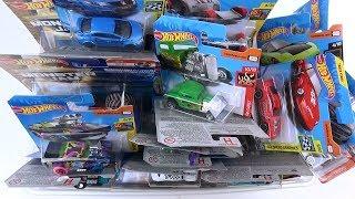 Unboxing Hot Wheels cars